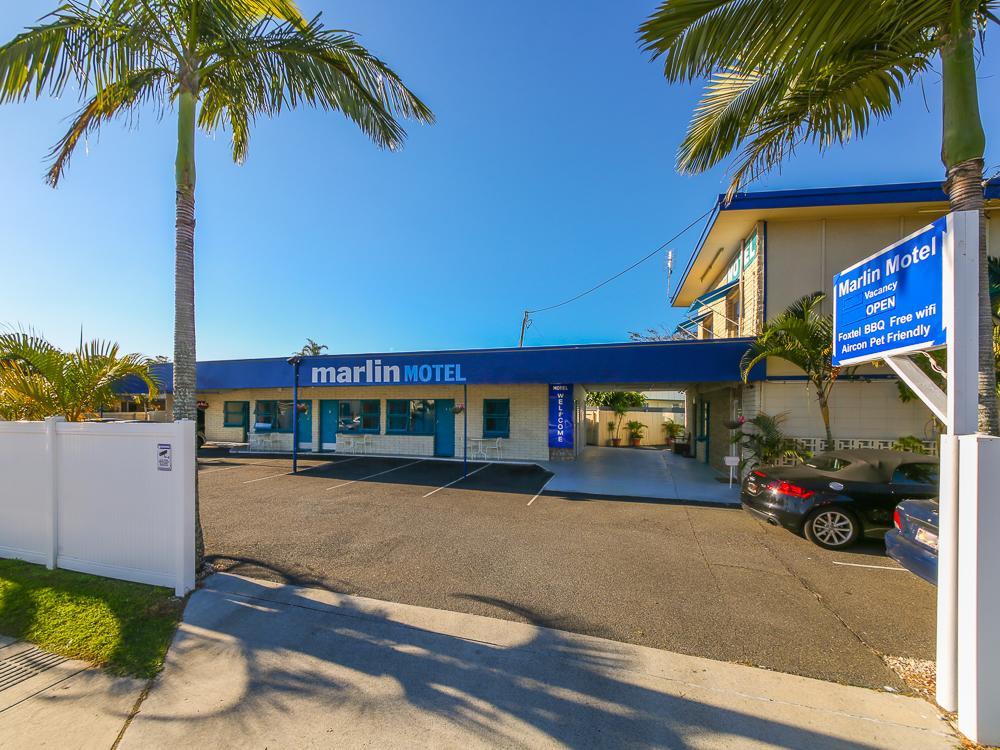 Marlin Motel Biggera Waters Екстериор снимка