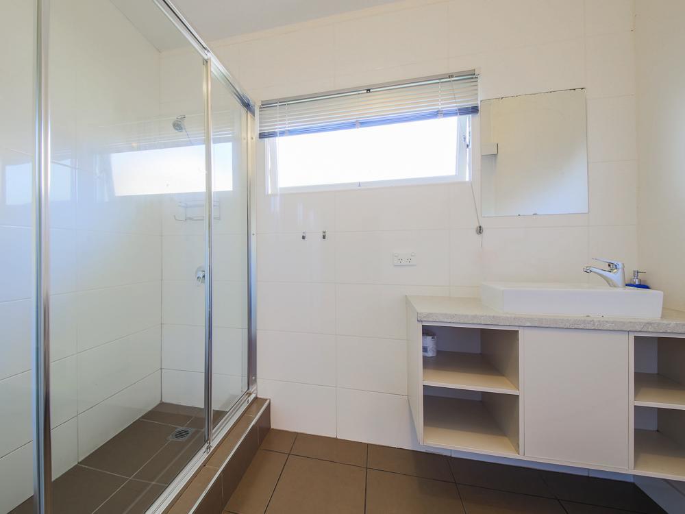 Marlin Motel Biggera Waters Екстериор снимка